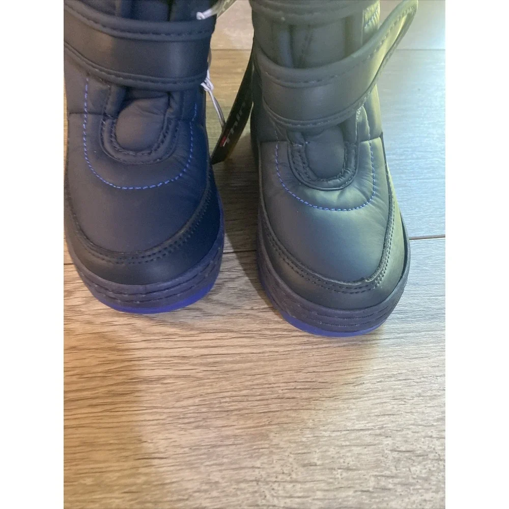 Falls Creek‎ Infant Sz 7 Snow Boots Dk Blue Thinsulate NWT